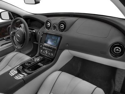 2016 Jaguar XJ R-Sport