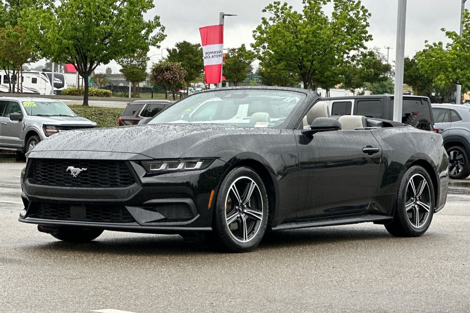 2024 Ford Mustang EcoBoost Premium