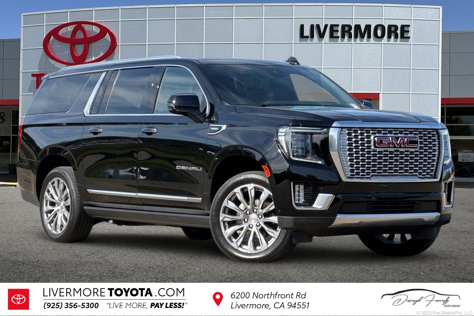2023 GMC Yukon Denali AWD's photo