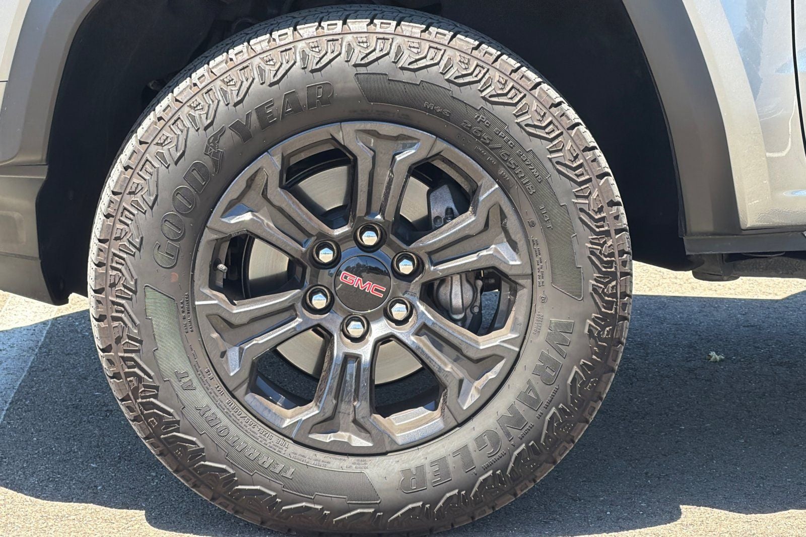 2024 GMC Canyon Elevation