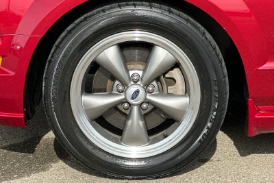 2005 Ford Mustang GT Premium