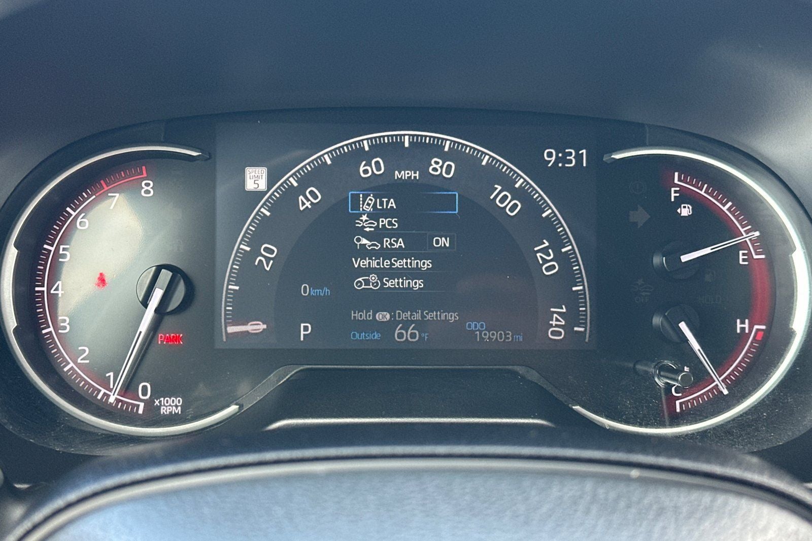 2023 Toyota RAV4 LE