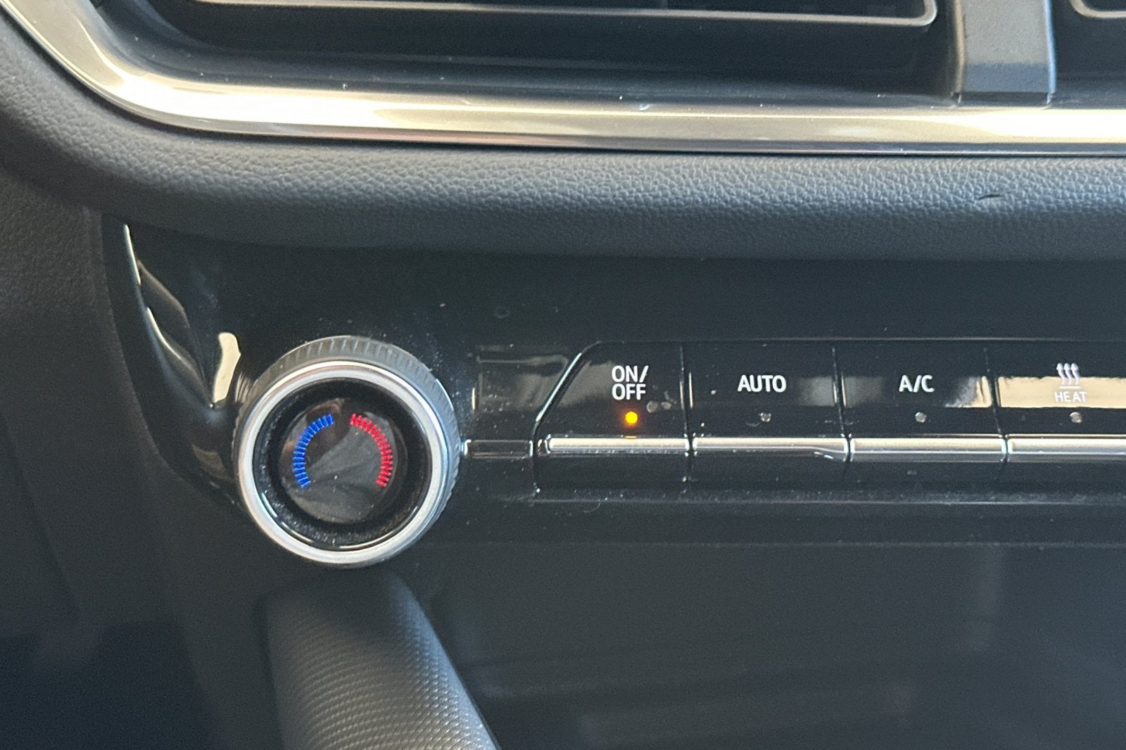 2024 Chevrolet Equinox EV LT