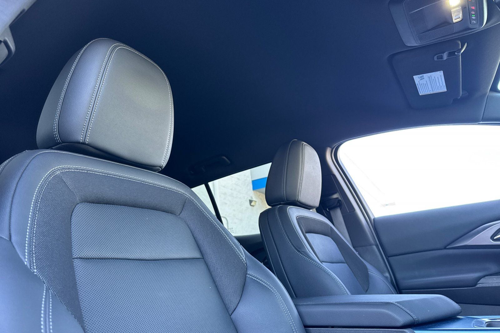 2024 Chevrolet Equinox EV LT
