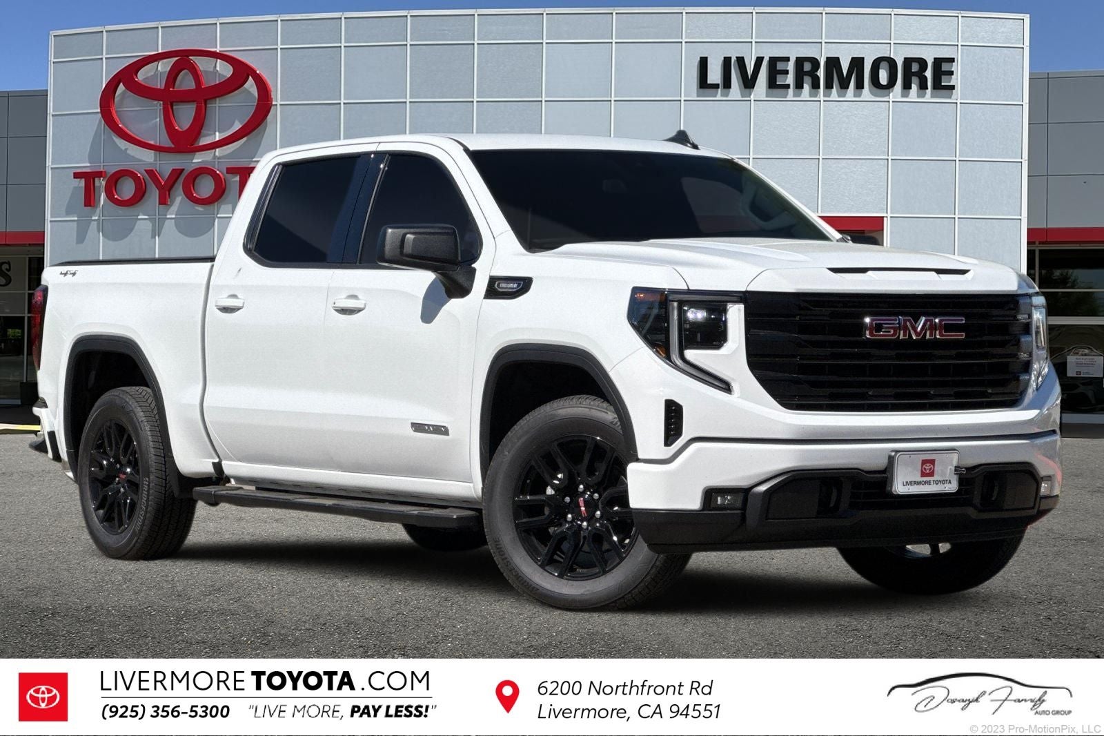 2026 GMC Sierra 4WD Crew Cab Std Box Elevation 3VL's photo