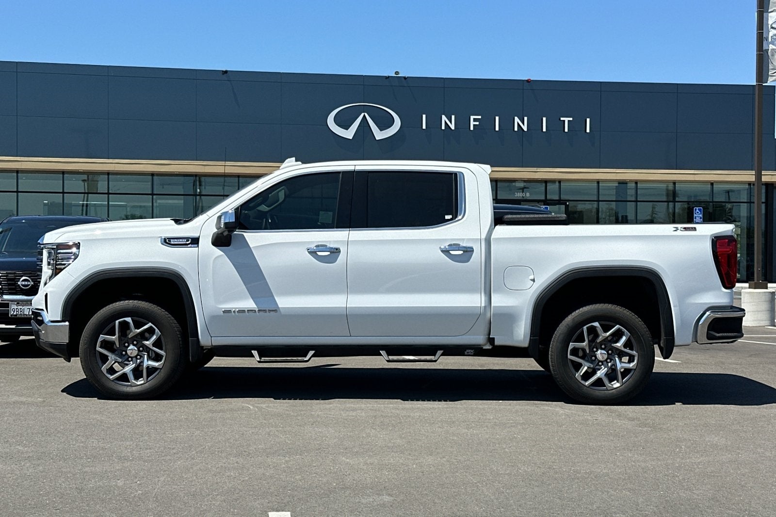 2022 GMC Sierra 1500 SLT