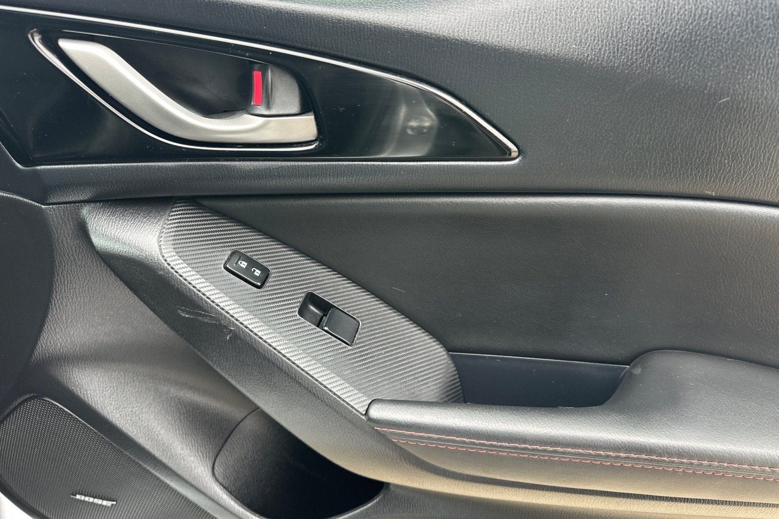 2016 Mazda Mazda3 i Grand Touring