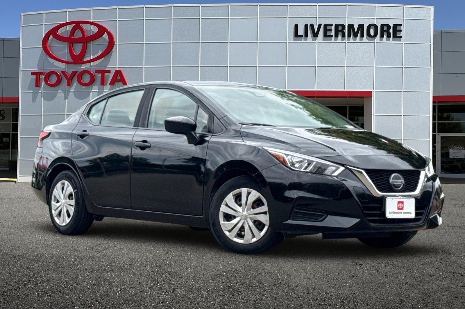 2020 Nissan Versa 1.6 S