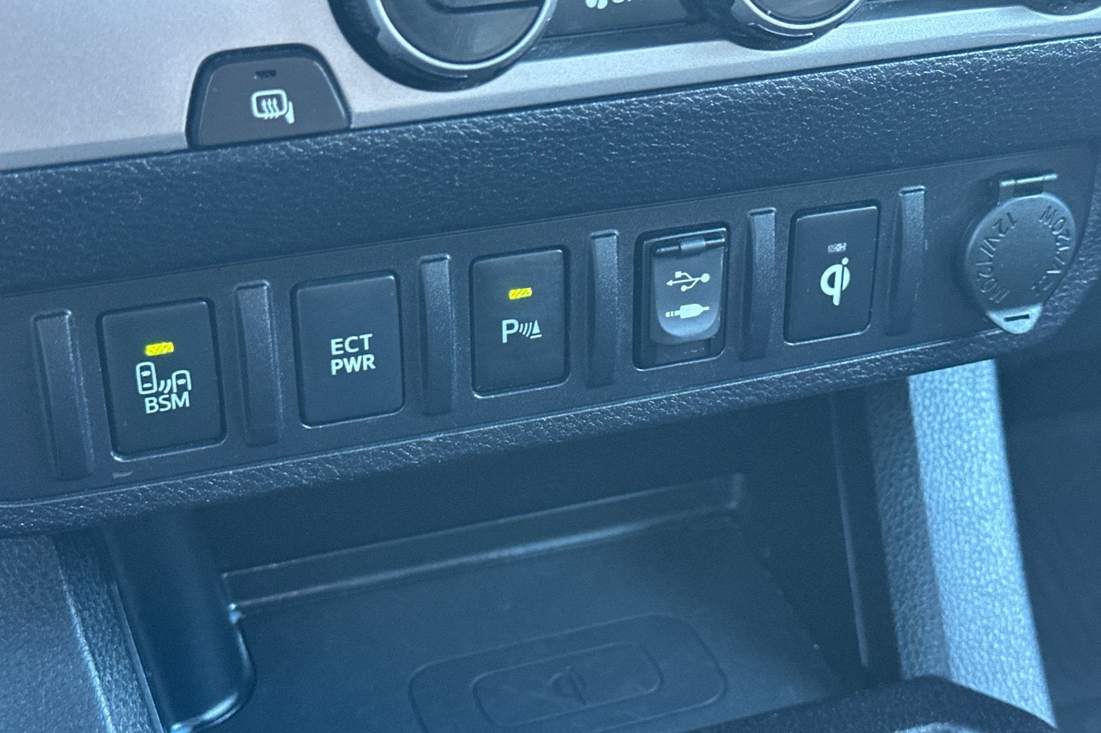 2016 Toyota Tacoma Limited V6
