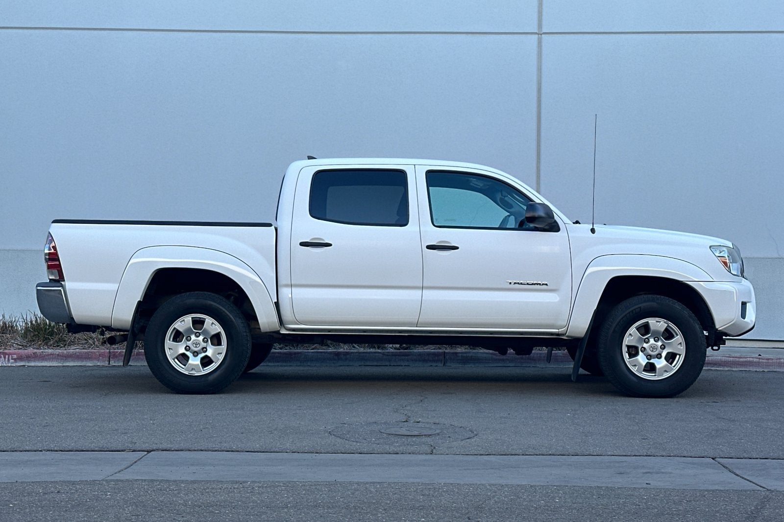 2014 Toyota Tacoma Base V6