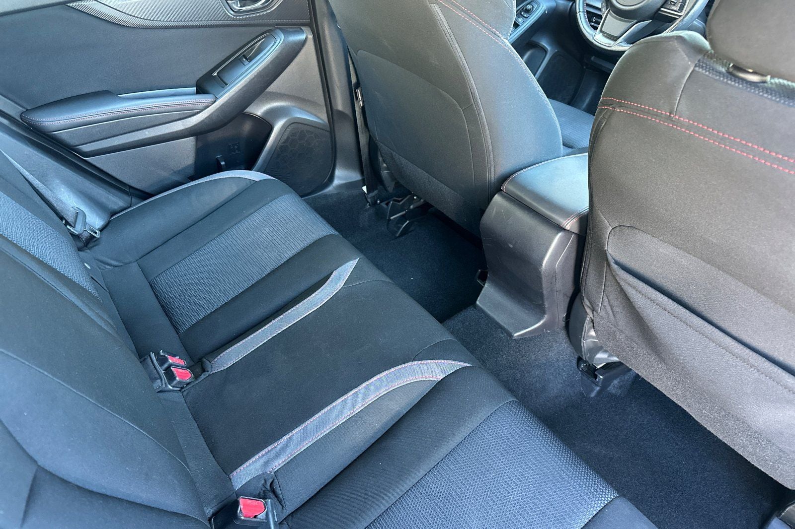2017 Subaru Impreza 2.0i Sport