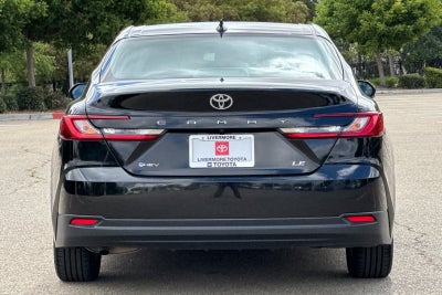 2025 Toyota Camry LE