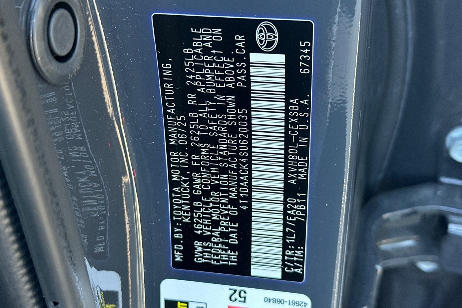 2025 Toyota Camry SE