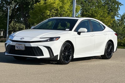 2026 Toyota Camry SE