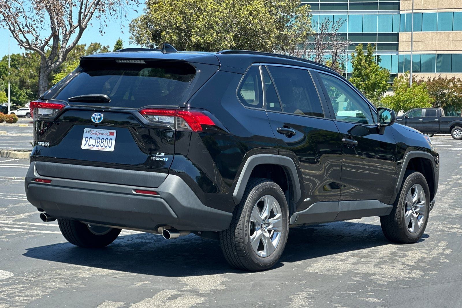 2022 Toyota RAV4 Hybrid LE