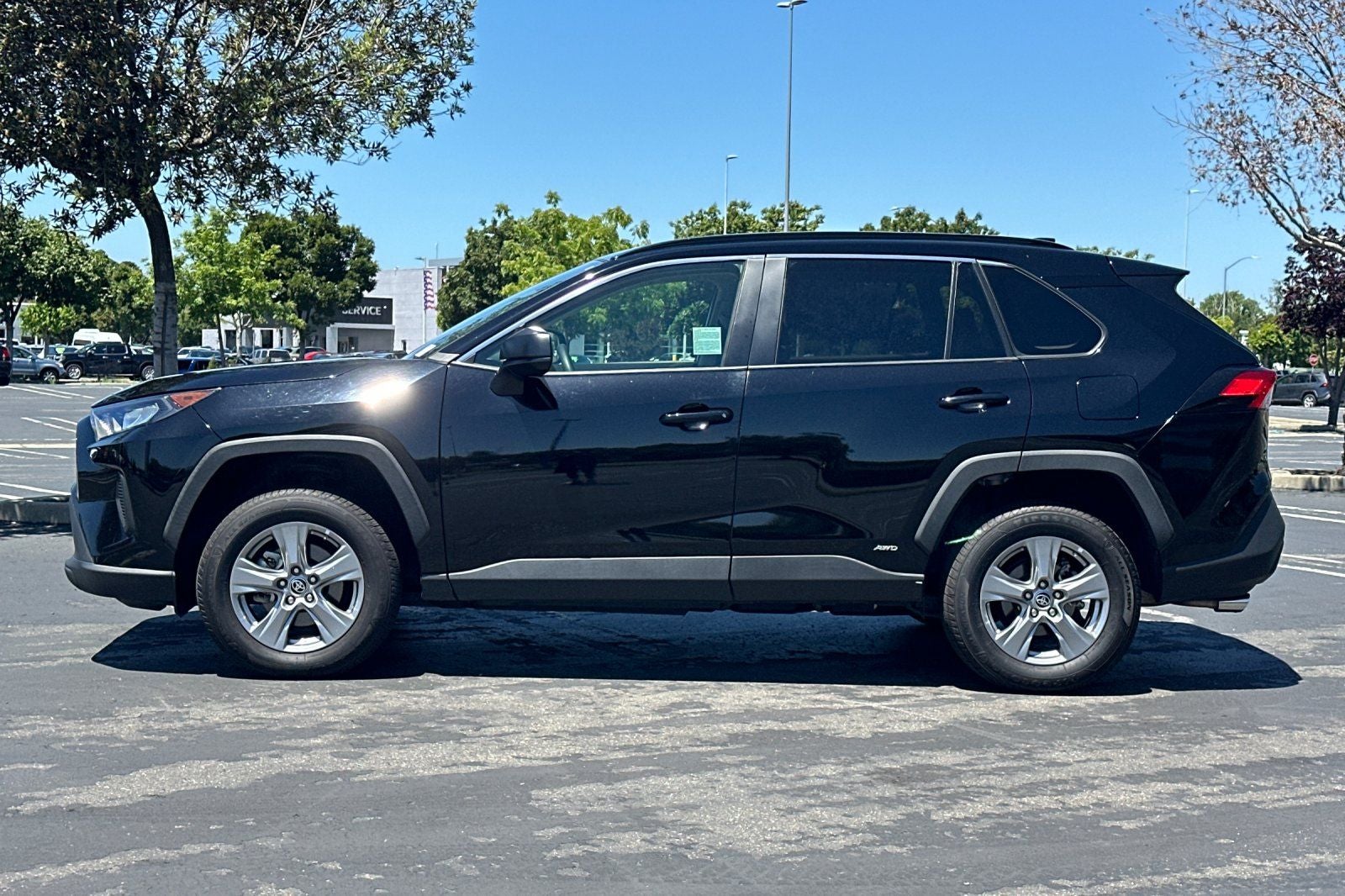 2022 Toyota RAV4 Hybrid LE