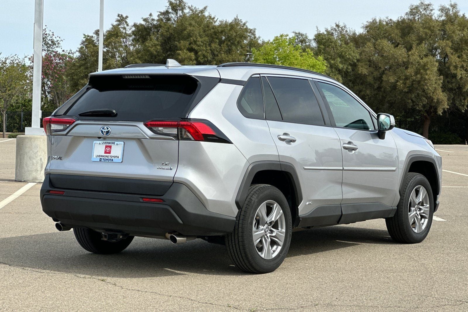 2023 Toyota RAV4 Hybrid LE