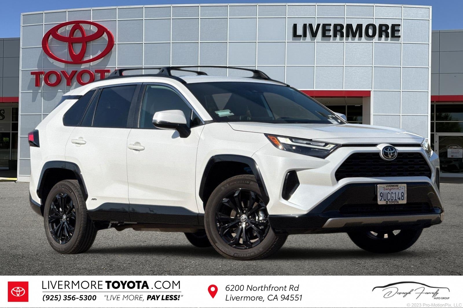 2025 Toyota RAV4 Hybrid SE