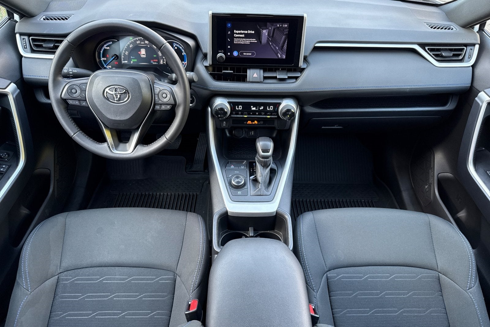 2025 Toyota RAV4 Hybrid SE