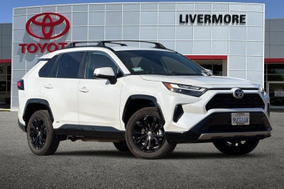 2025 Toyota RAV4 Hybrid SE