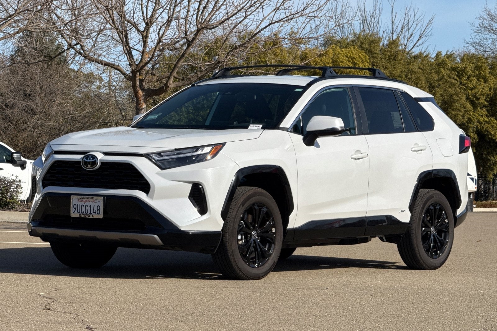 2025 Toyota RAV4 Hybrid SE