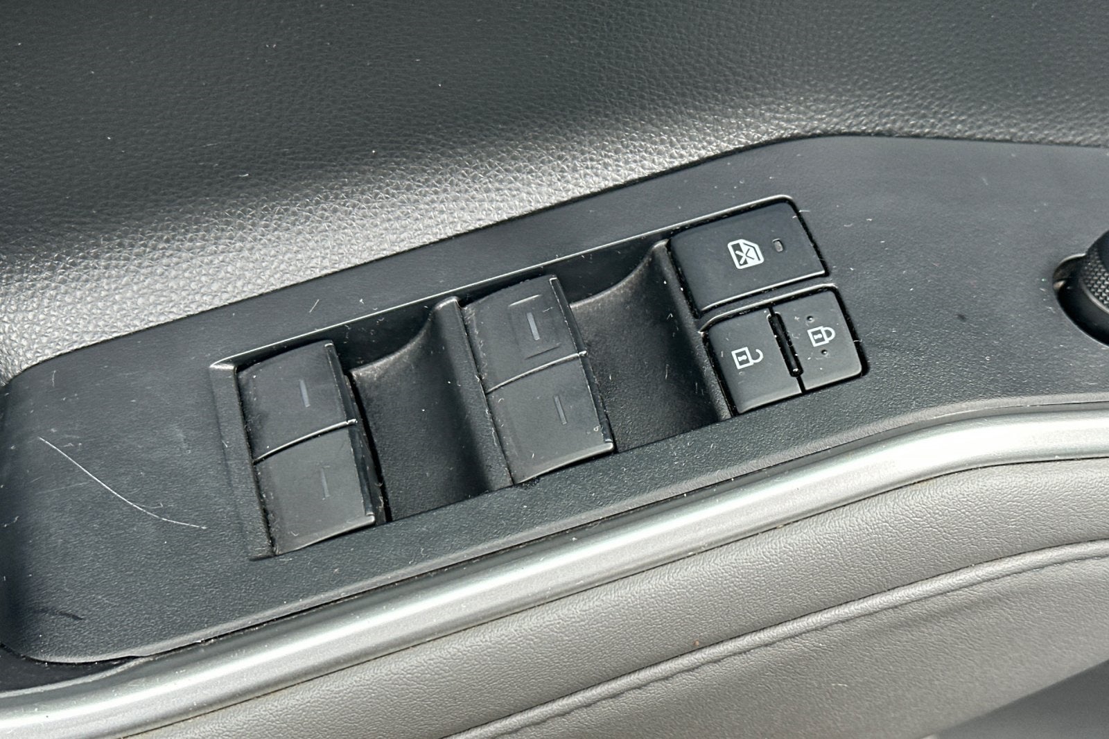 2021 Toyota Highlander Hybrid LE