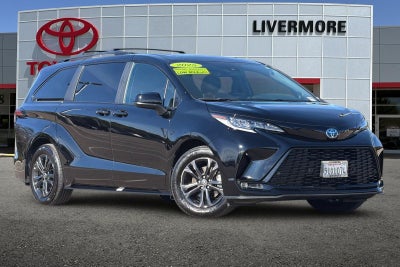 2025 Toyota Sienna XSE 7 Passenger