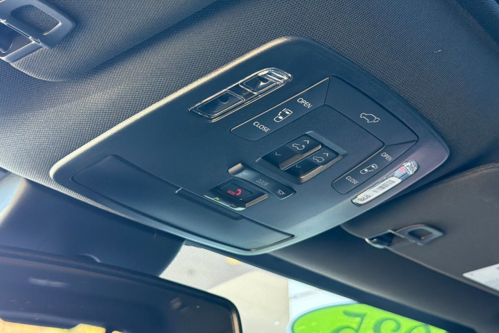 2025 Toyota Sienna XSE 7 Passenger