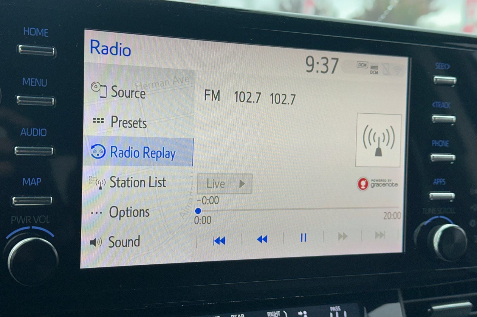 2023 Toyota Sienna Platinum 7 Passenger