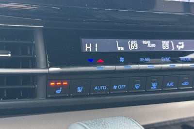 2023 Toyota Sienna Platinum 7 Passenger