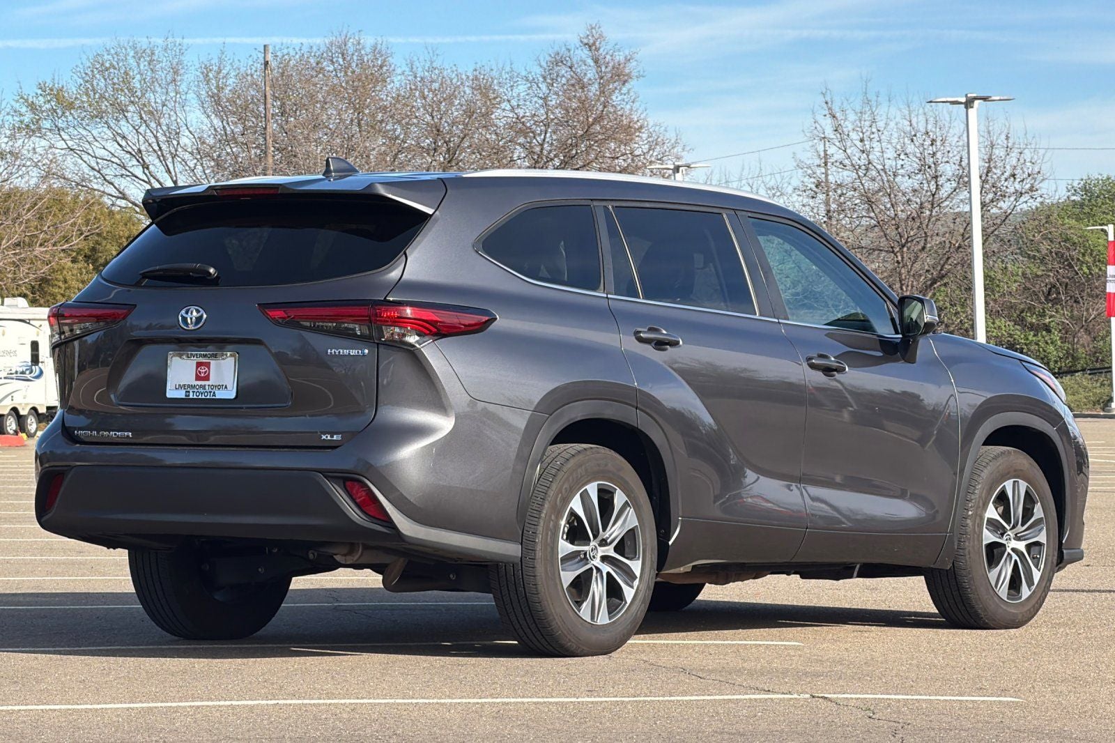 2023 Toyota Highlander Hybrid XLE