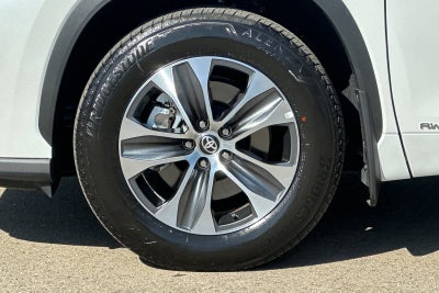 2026 Toyota Highlander Hybrid XLE