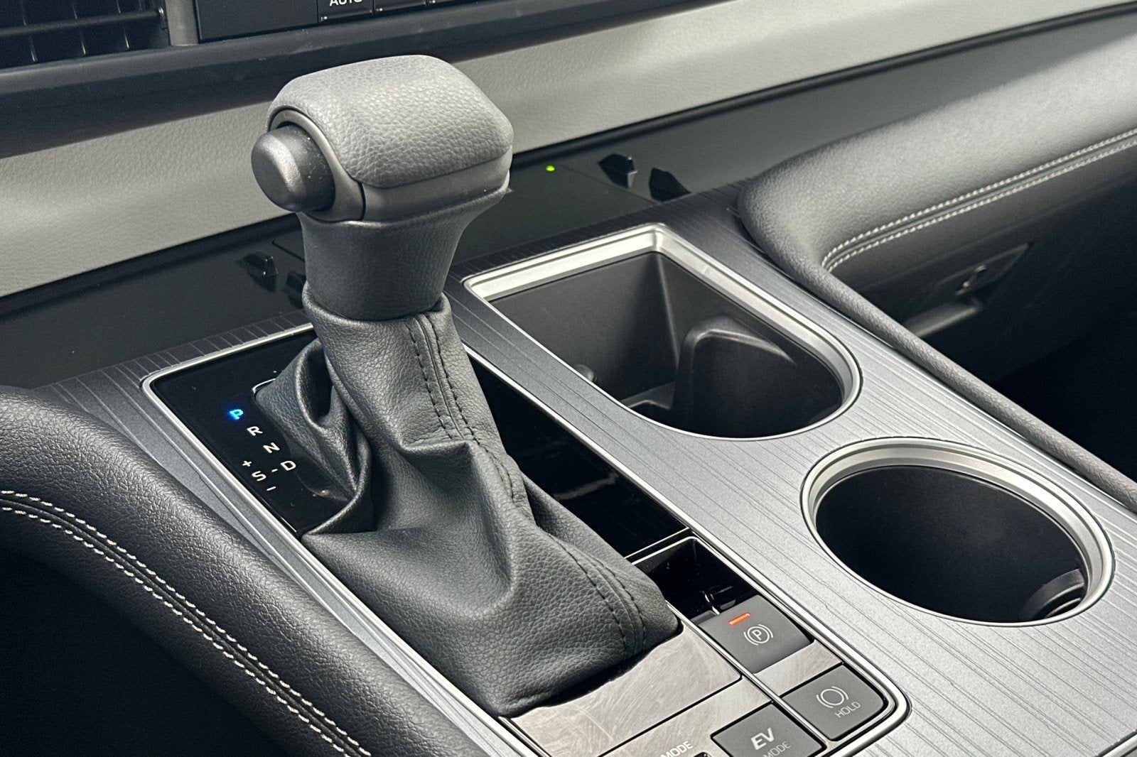 2026 Toyota Sienna LE 8 Passenger
