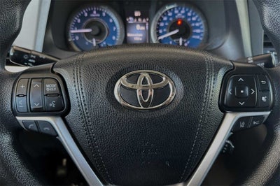 2018 Toyota Sienna LE 8 Passenger
