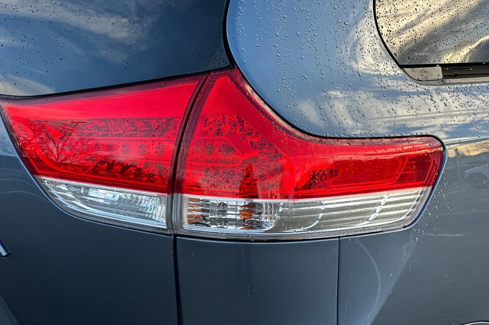 2013 Toyota Sienna XLE 8 Passenger