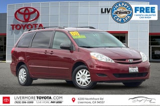 2008 Toyota Sienna LE