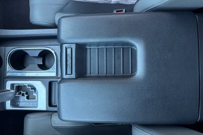 2015 Toyota Tundra SR5 5.7L V8