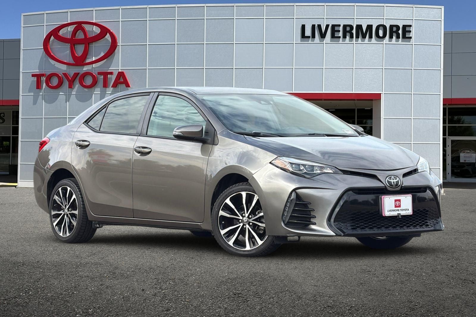 Used 2018 Toyota Corolla SE with VIN 5YFBURHEXJP775804 for sale in Livermore, CA