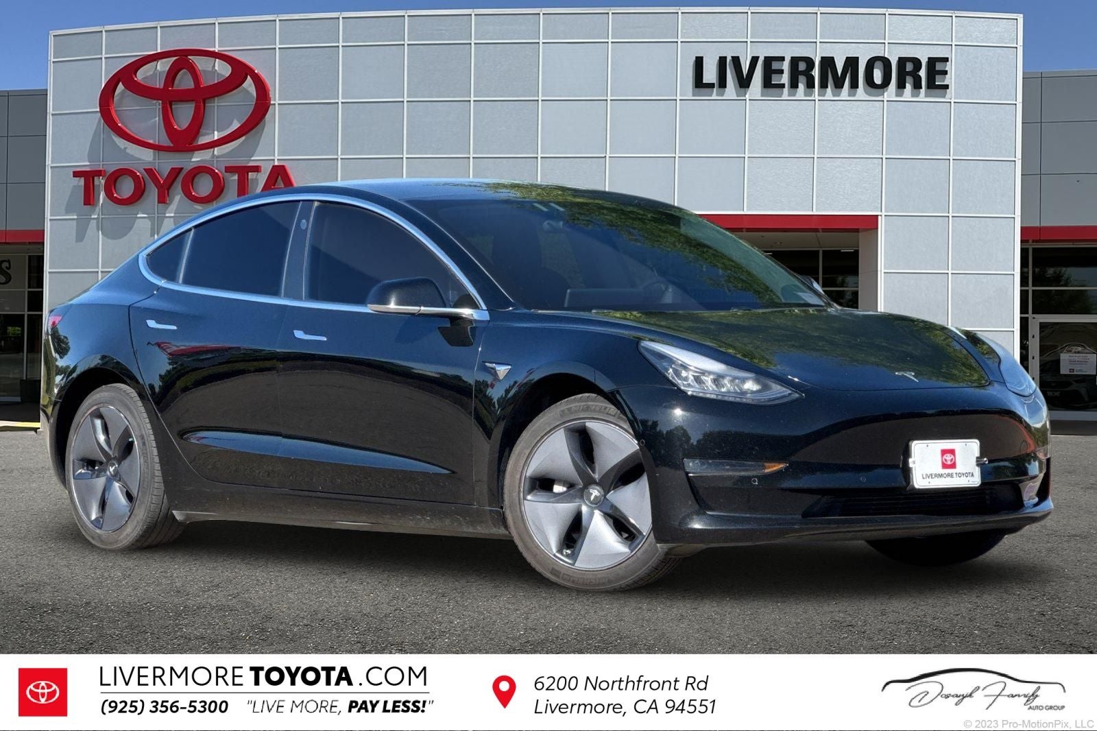 2019 Tesla Model 3 Rear-Wheel Drive Mid Range's photo