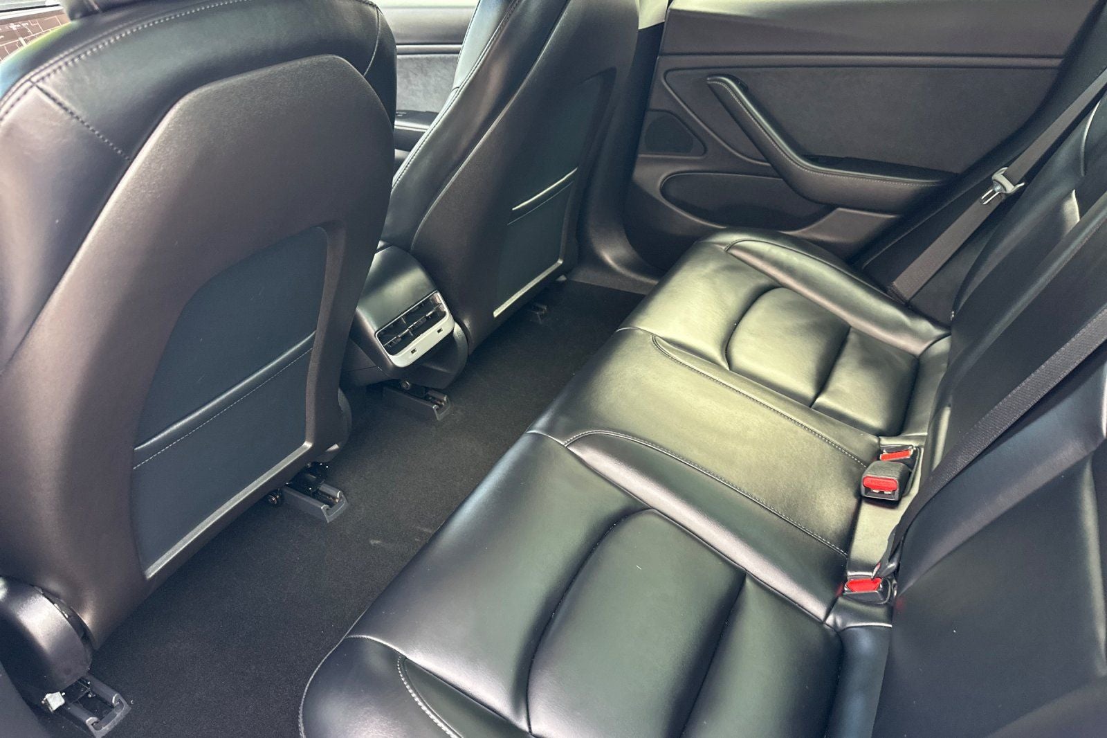 2020 Tesla Model 3 Performance