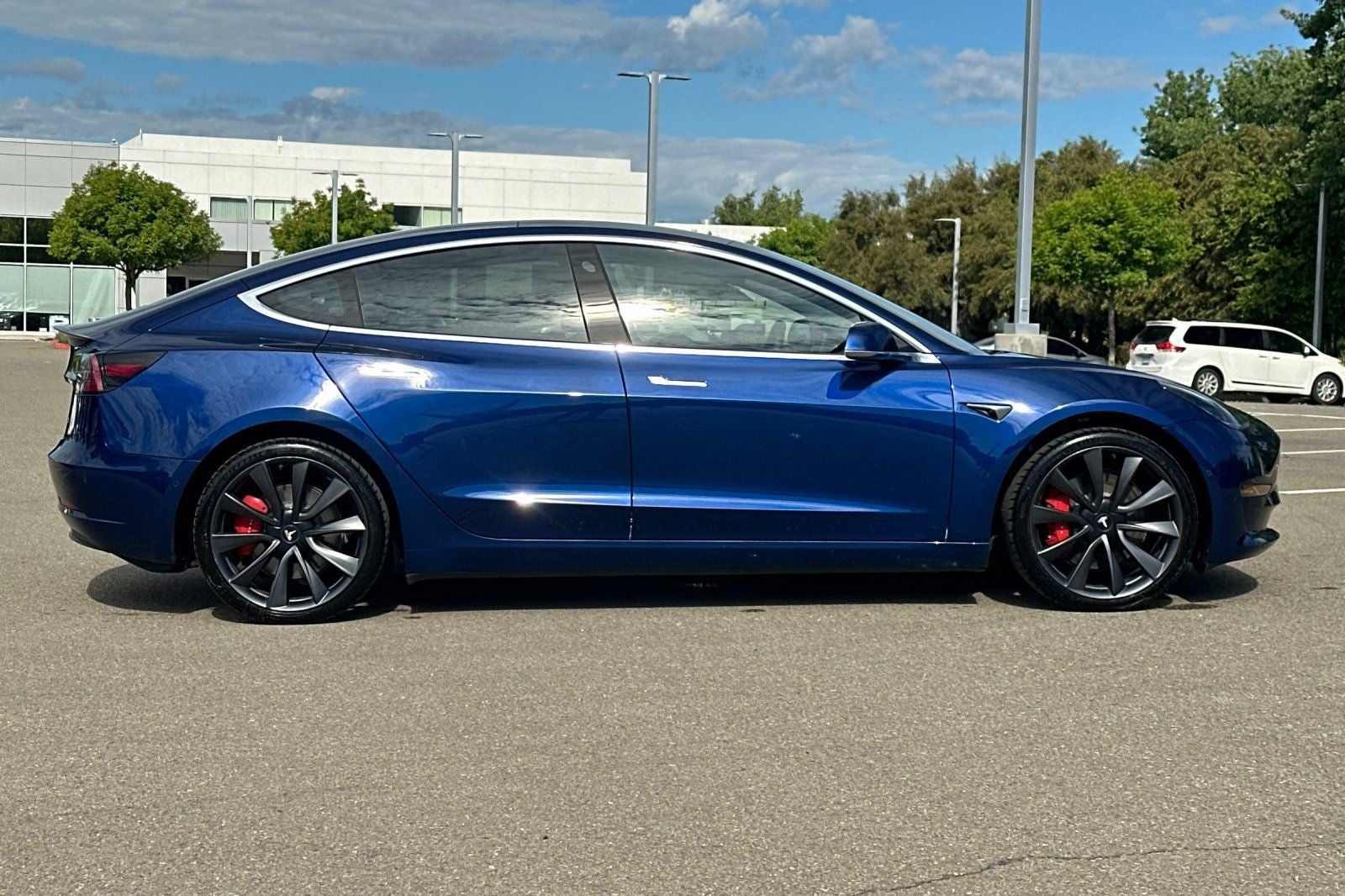2020 Tesla Model 3 Performance
