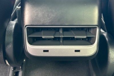 2020 Tesla Model 3 Performance