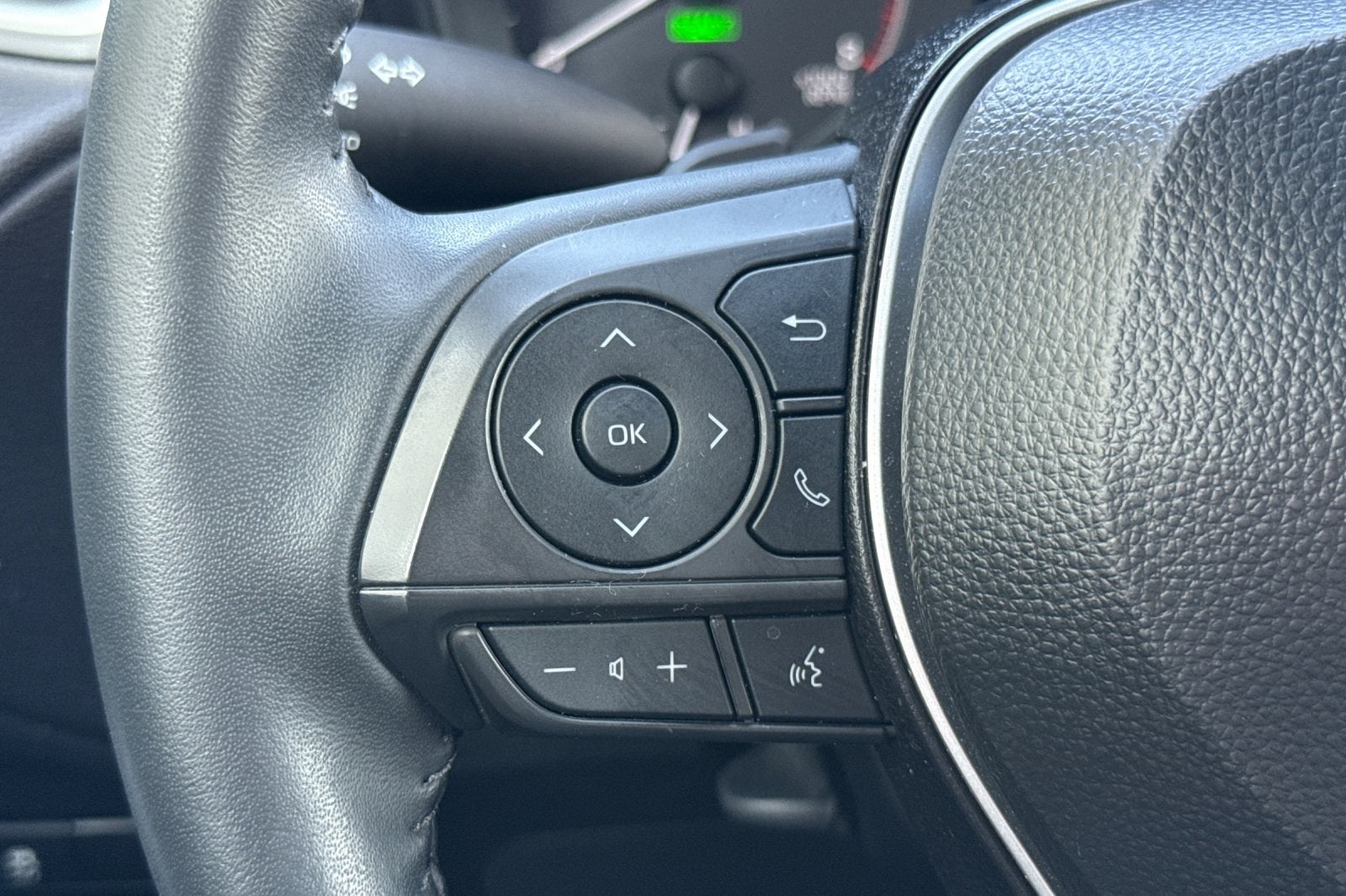 2025 Toyota Corolla Cross Base