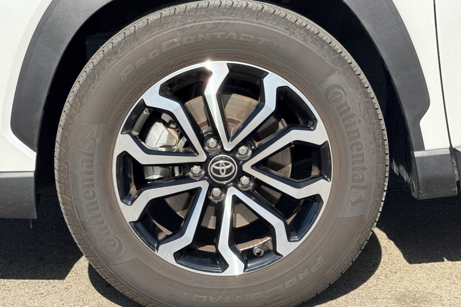 2025 Toyota Corolla Cross Base