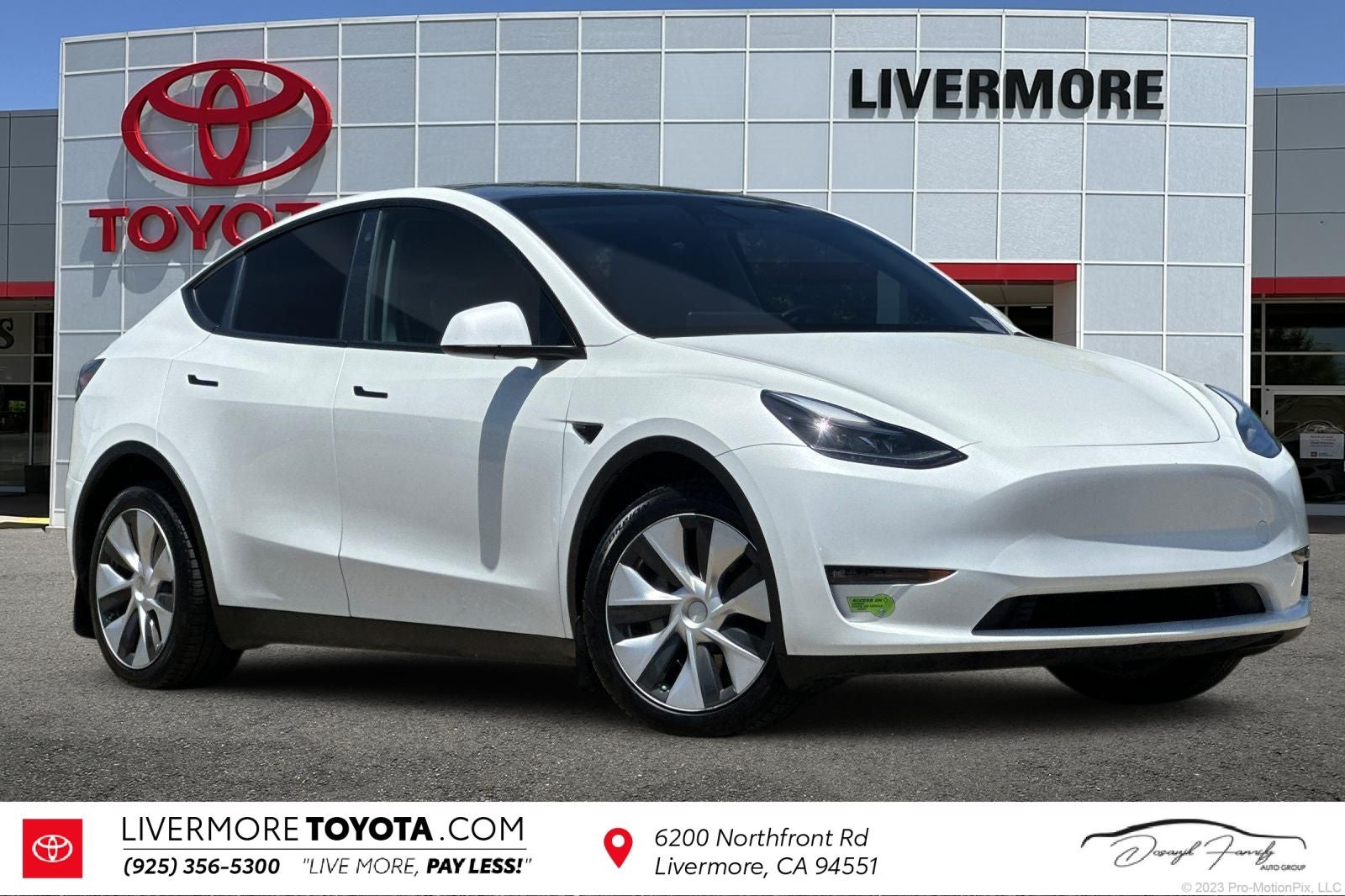 2023 Tesla Model Y Long Range Dual Motor All-Wheel Drive's photo