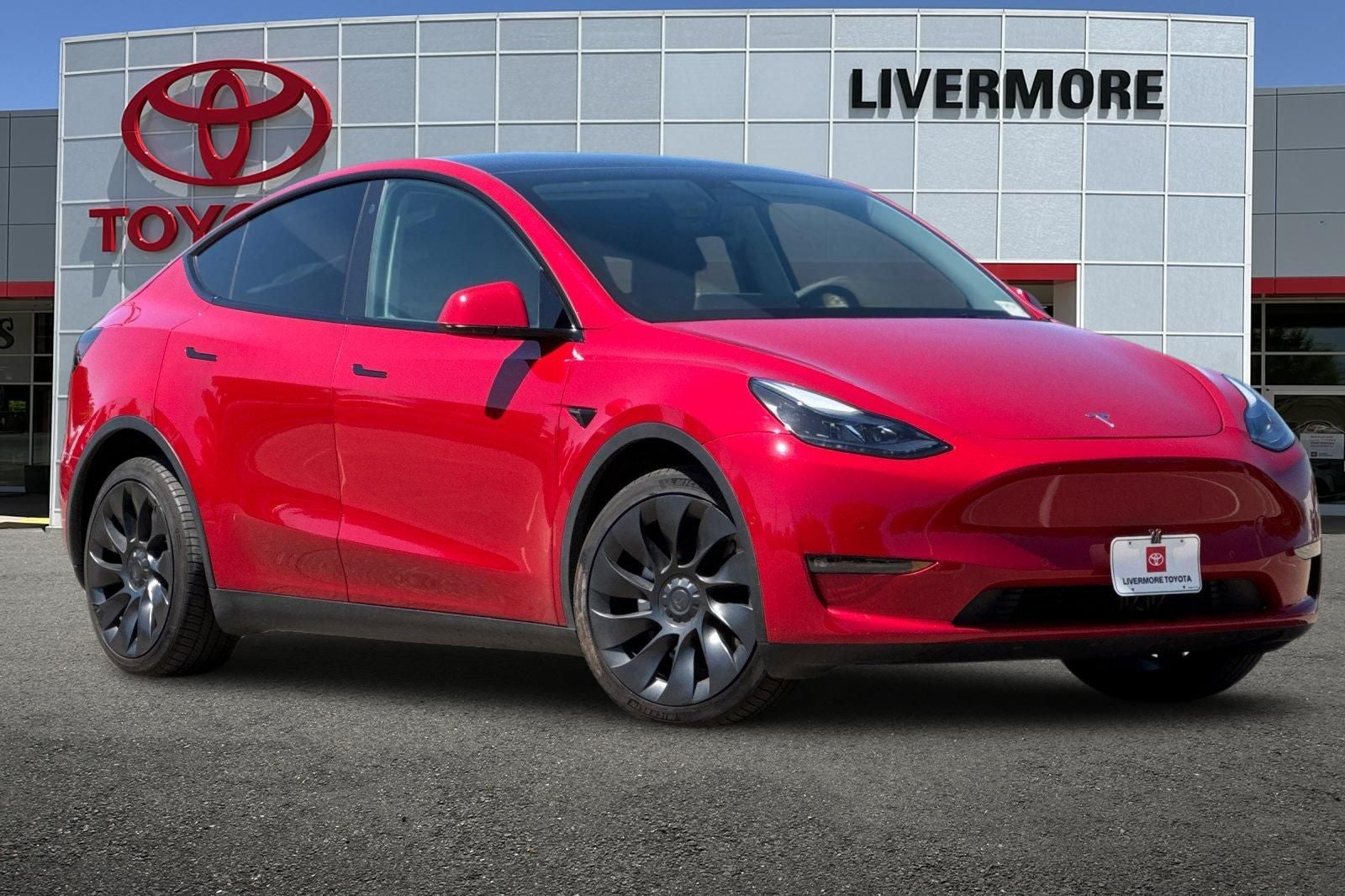 Used 2022 Tesla Model Y Long Range with VIN 7SAYGDEEXNF348152 for sale in Livermore, CA