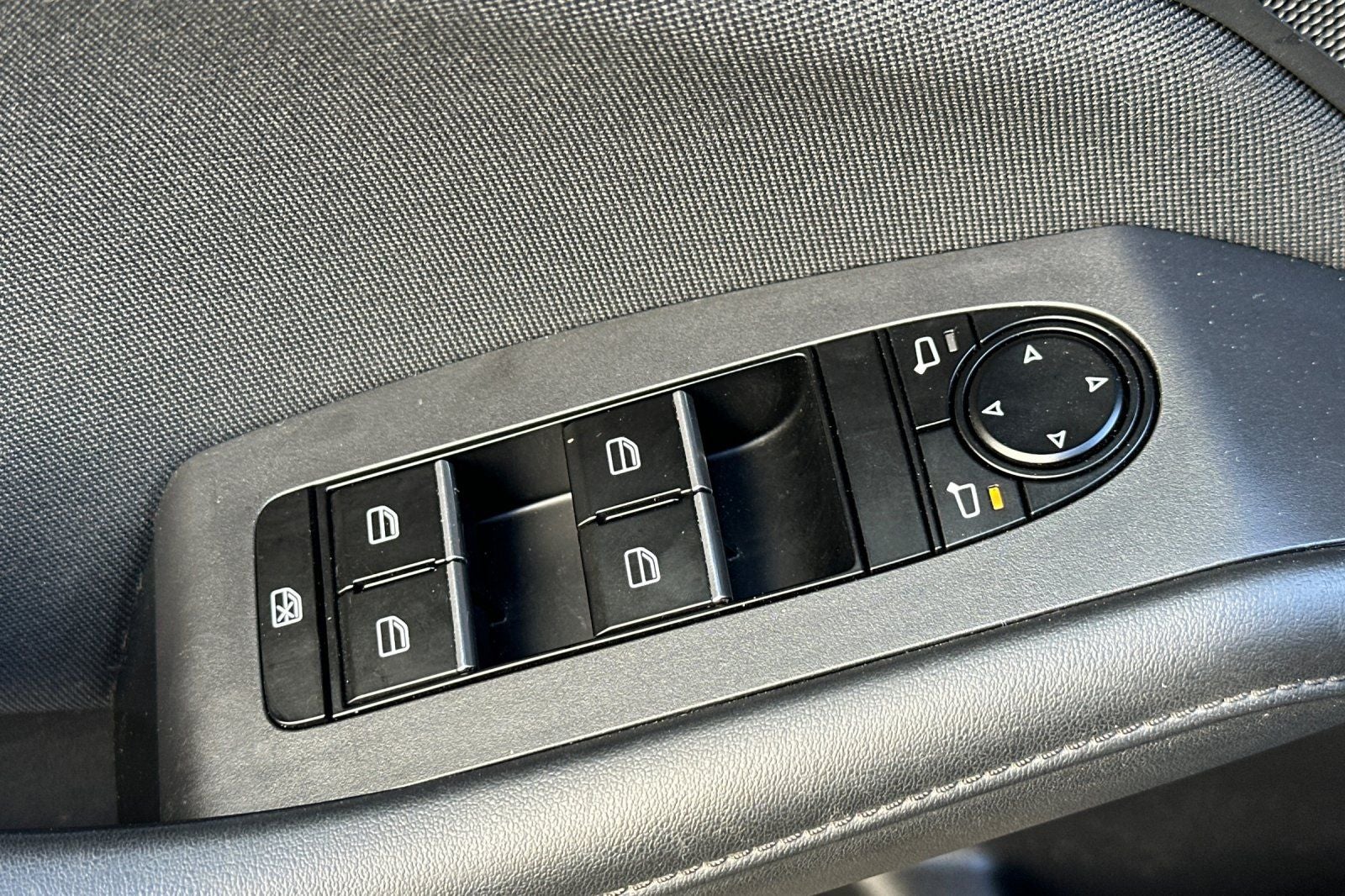 2022 Mazda Mazda3 2.5 S