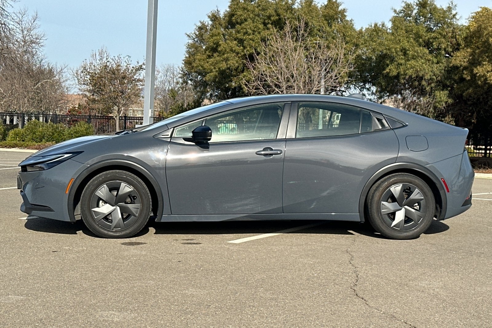 2024 Toyota Prius LE