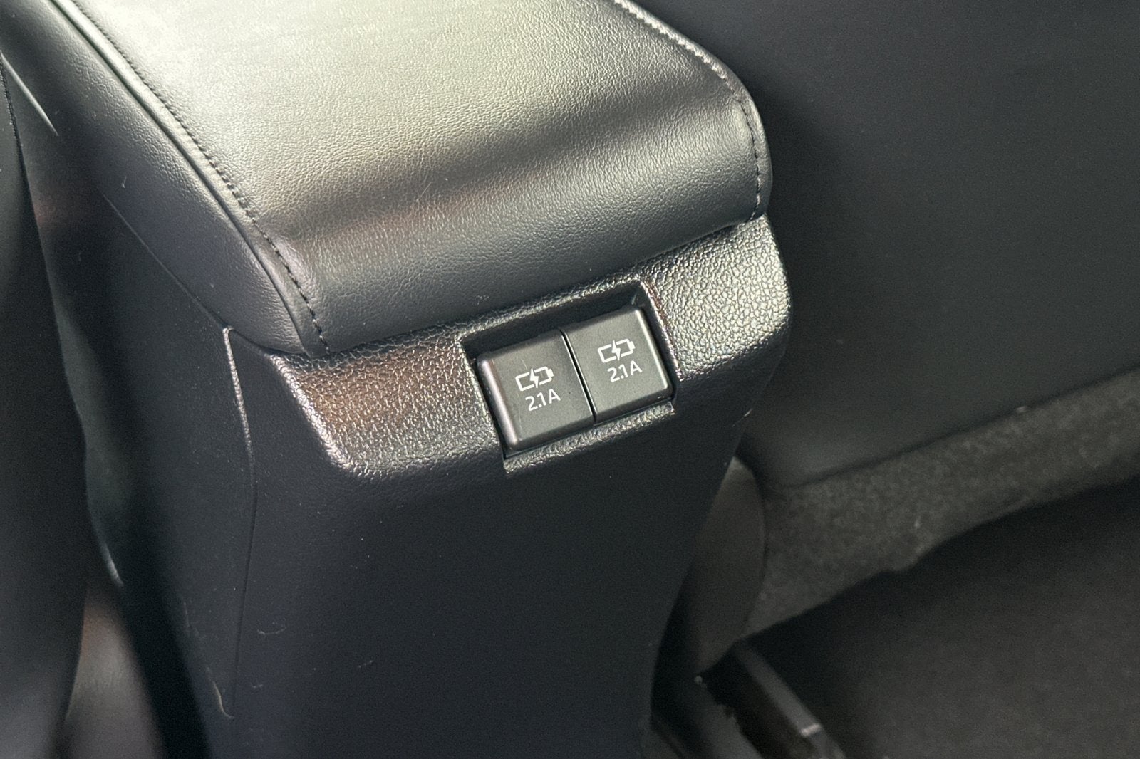 2022 Toyota Prius Prime XLE