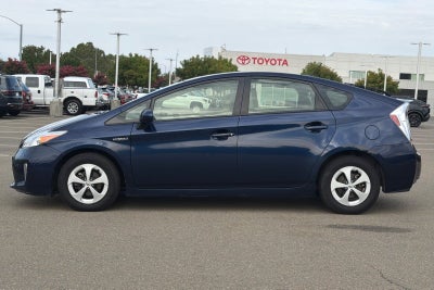2014 Toyota Prius Three